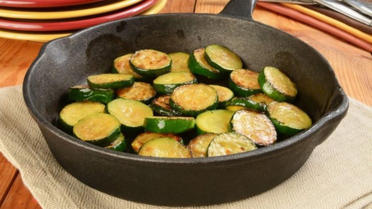 Courgettes à la poêle curry