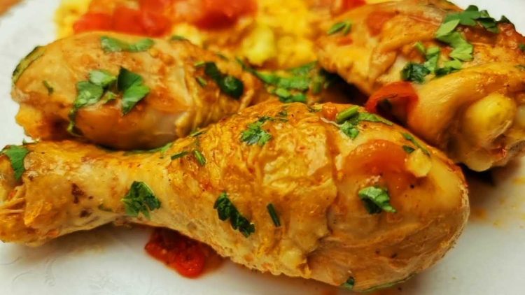 Cuisses de poulet et purée de pommes de terre