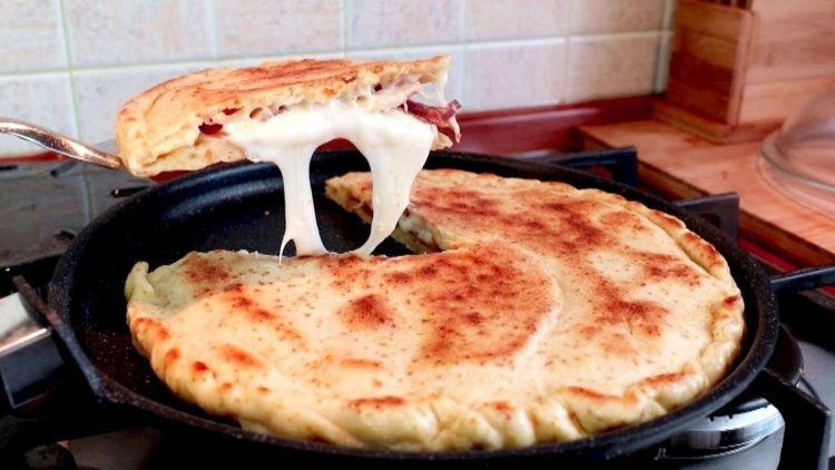 Fougasse farcie à la poêle