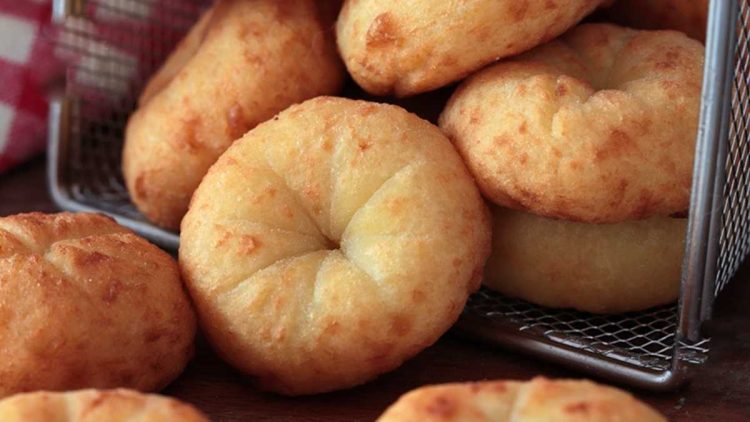 Rosettes de pommes de terre au presse-agrume