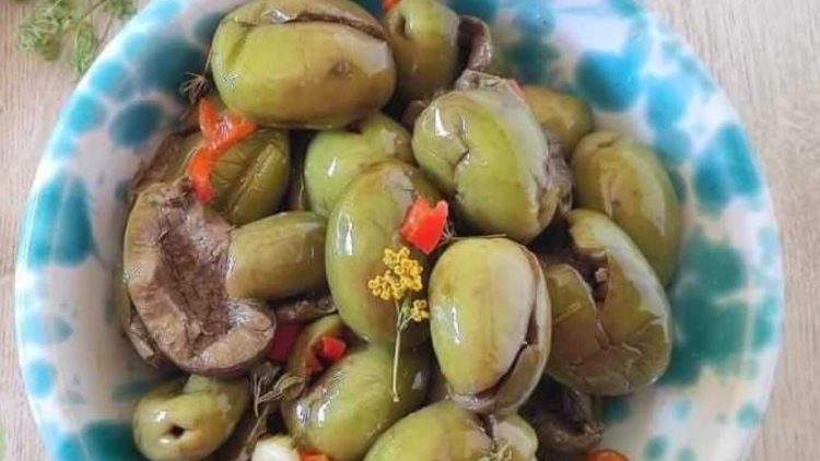 Olives cassées à l’italienne