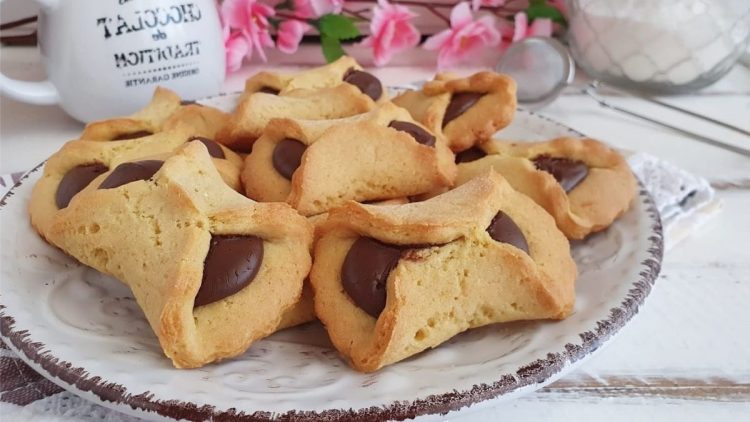 Biscuits nœuds à la Nutella sans beurre