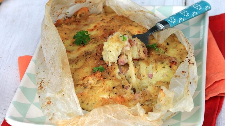 Purée de pommes de terre en papillote