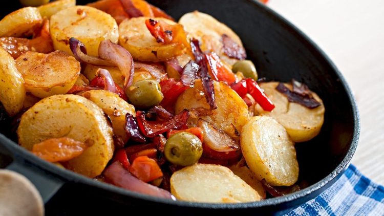 poêlée pommes de terre et poivrons