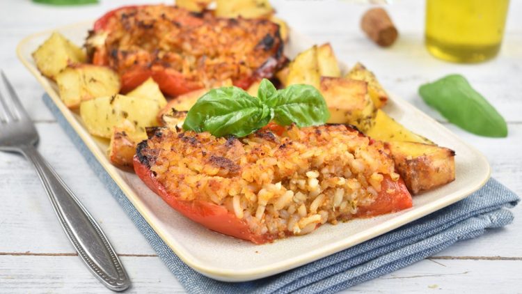 poivrons farcis au riz et au thon  