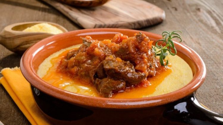 ragoût de porc et polenta