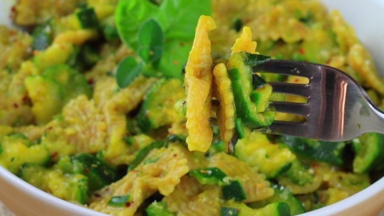 pâtes aux courgettes et curcuma
