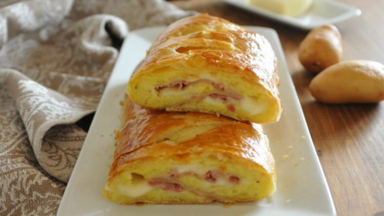 feuilleté roulé au jambon et pommes de terre