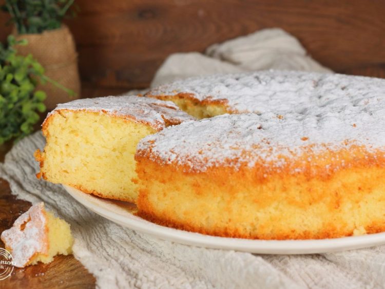 gâteau au yaourt de grand-mère super moelleux