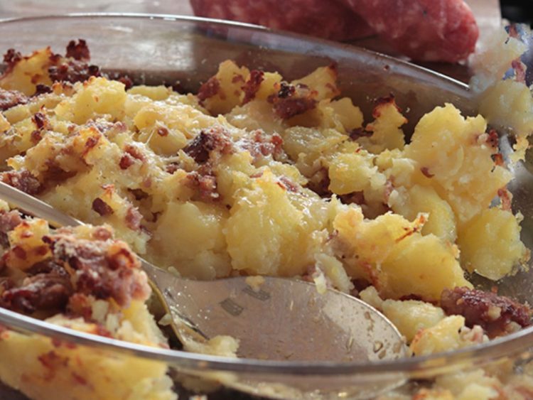 gratin de saucisses et pommes de terre 