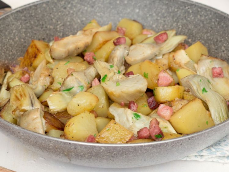 artichauts et pommes de terre à la poêle