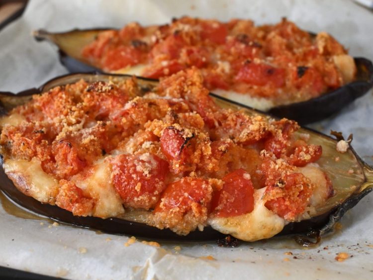 aubergines rôties à la tomate