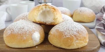 brioches fourrées à la crème de lait