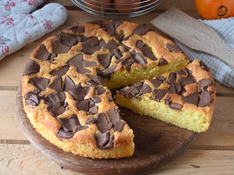 Gâteau moelleux à l'huile et au chocolat