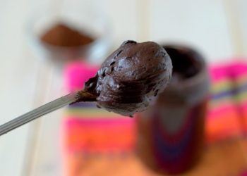 pâte à tartiner au chocolat avec 3 ingrédients