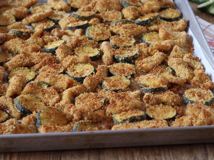 courgettes et poulet panés croustillants au four